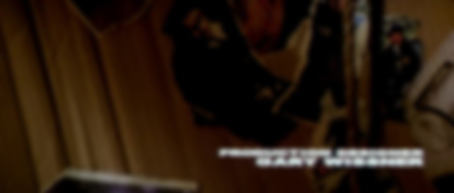 D-Tox backdrop