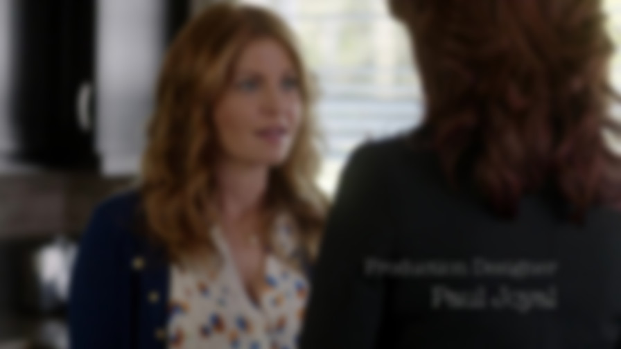 Real Murders: An Aurora Teagarden Mystery backdrop